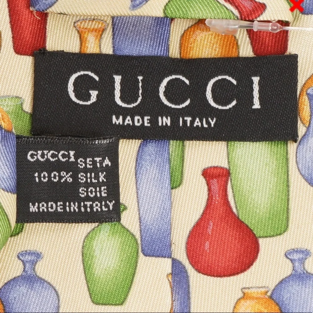 GUCCI mens silk tie